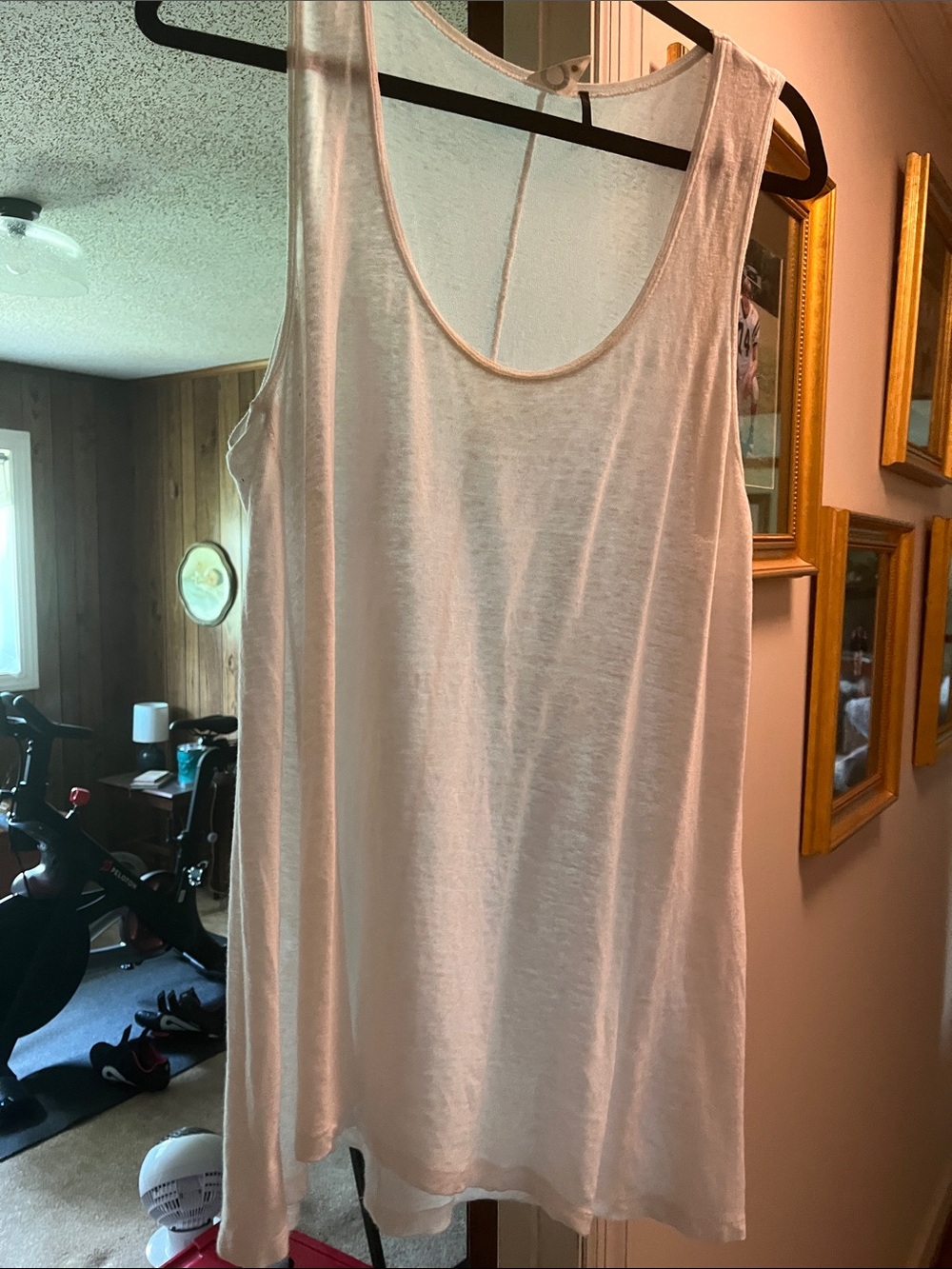 Classic White Scoop Neck Tank — Lightweight Everyday Layer